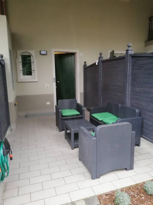 Eingangsbereich mit gemütlicher Sitzecke