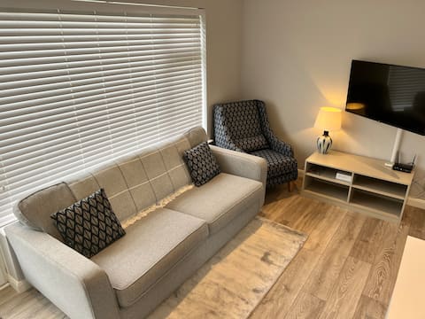 Top Airbnb: Holiday chalet. Fully refurbished. Close to beach in Mundesley