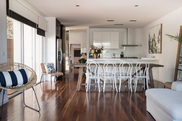 Spinnakers Waterfront gallery image 5