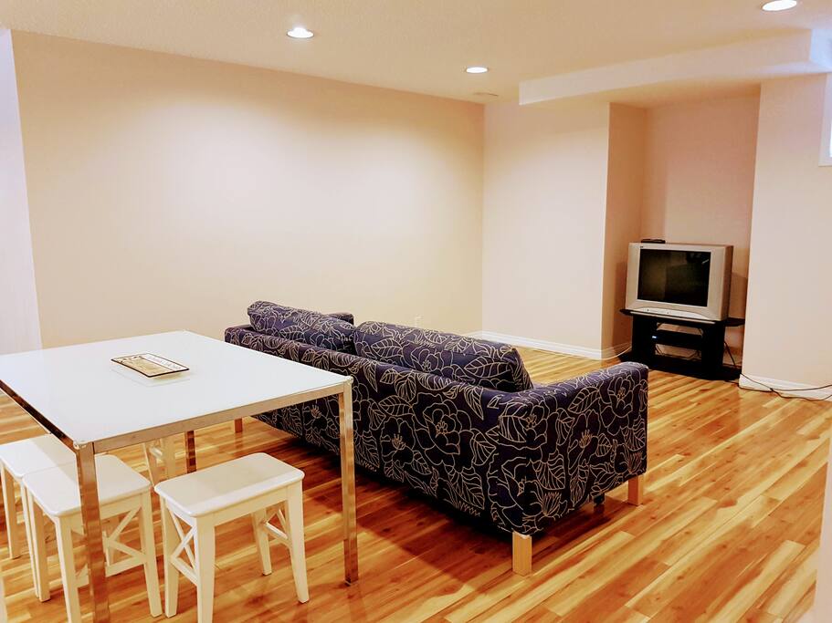 We have a family room just beside the kitchen bar for everyone hanging out.