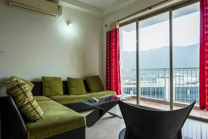 Luxury Room at Thane West