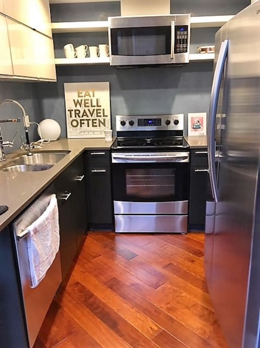 Full modern kitchen.