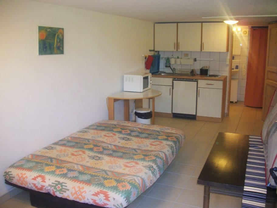 Dortoir/Cuisine 2, sleepingroom/Kitchenette 2, Schlafraum/Küche 2
