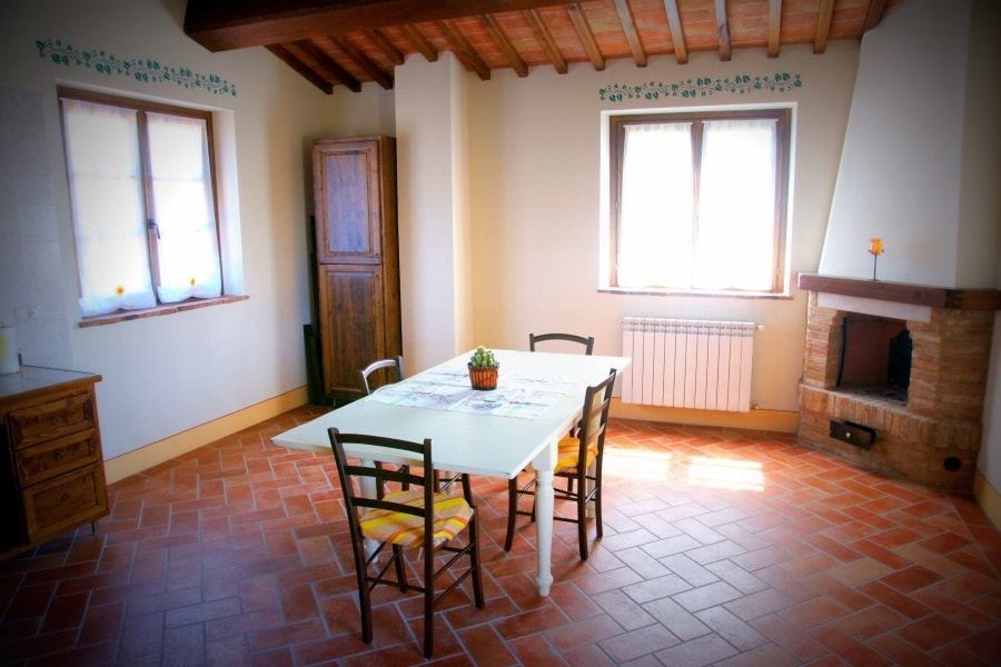 Top Airbnb: Apartment in Farmhouse with swimming pool Tuscany 2 in Asciano