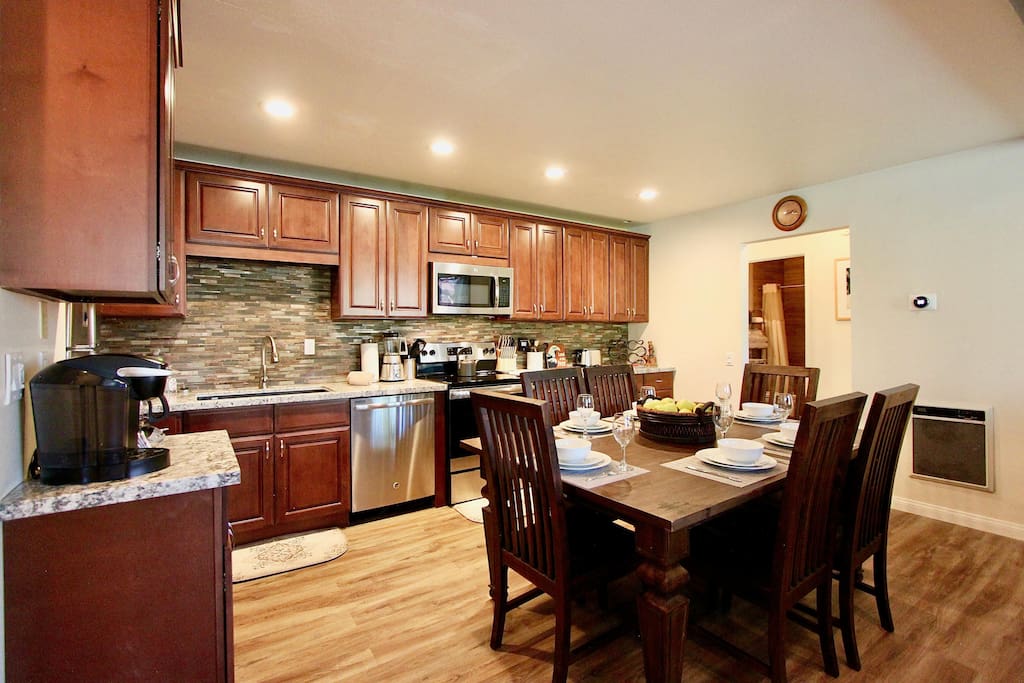 Seating for 6 near the kitchen