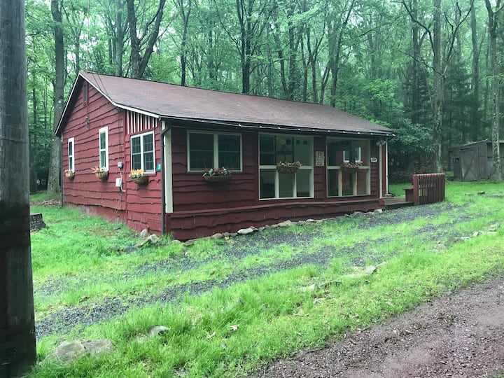 Cabin on the Mount Your Lake Harmony Retreat Cabins for Rent in