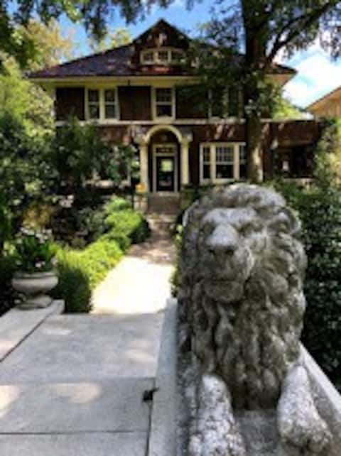 The Lions Den