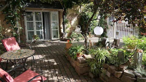 Guest house "Findus" in the old winemaker's and farmhouse