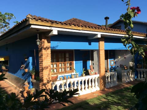 Casa da Vovozinha, a retreat in Serra da Macaca