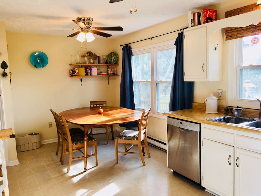 Well appointed kitchen with lots of natural light and ceiling fans. Table can be reduced to seating for four, or expanded with leaf inserts to seat eight.