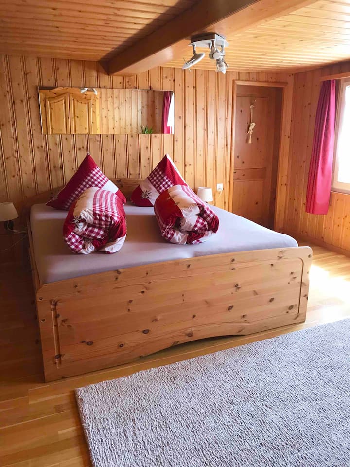 Dhomë gjumi 1