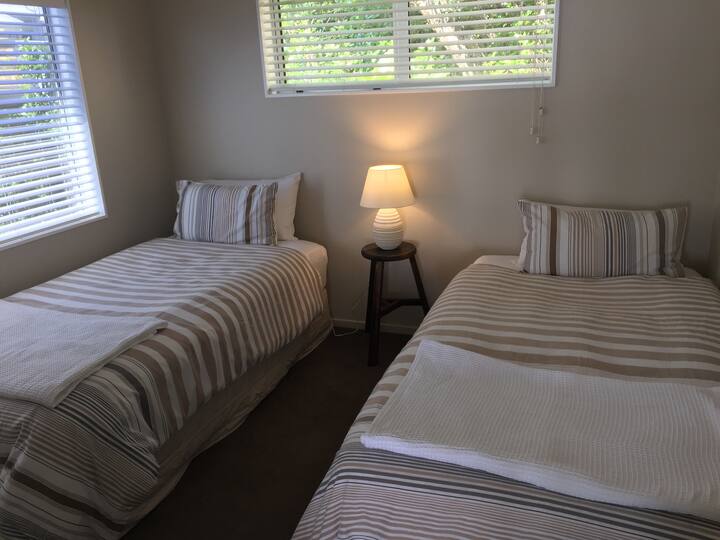 غرفة النوم الثانية