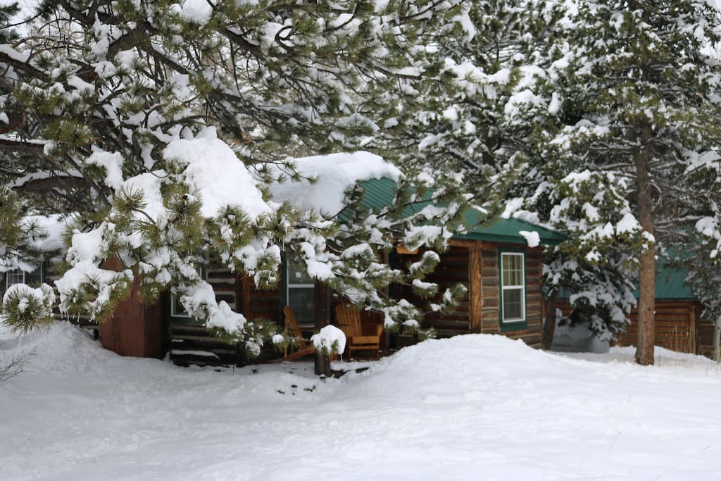 Any time of year, mountain log cabin living will be bring adventure or tranquil peace.