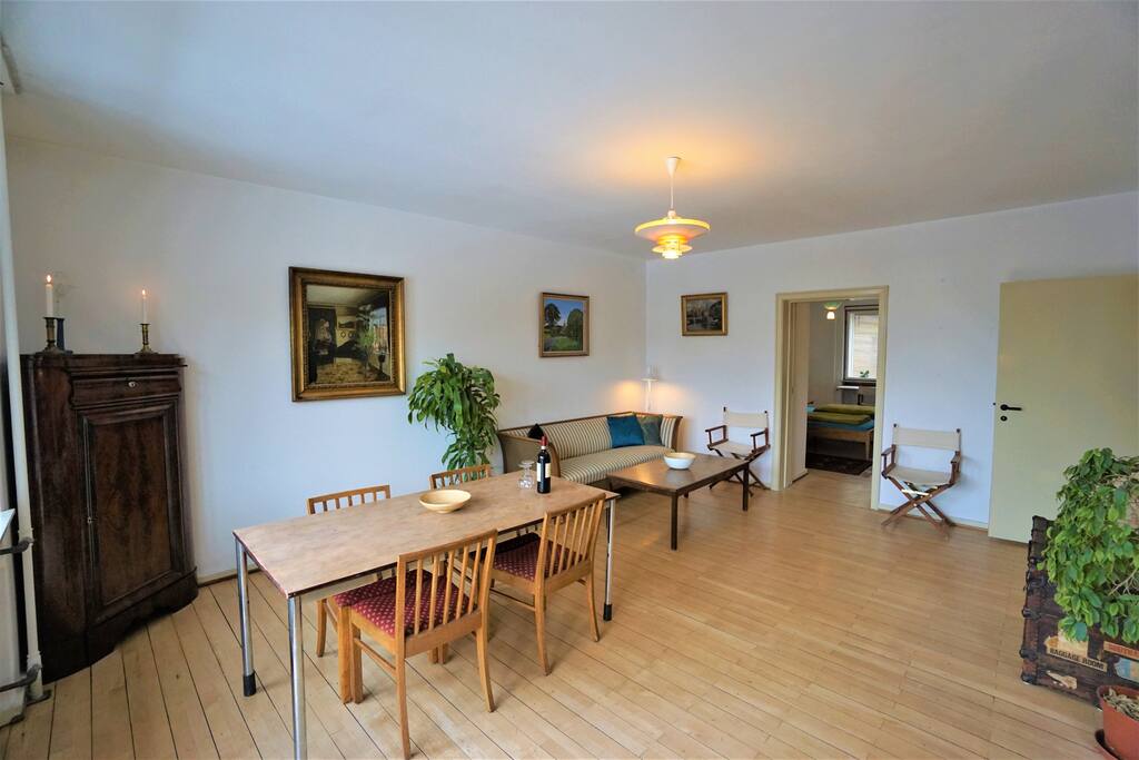Living/dining room