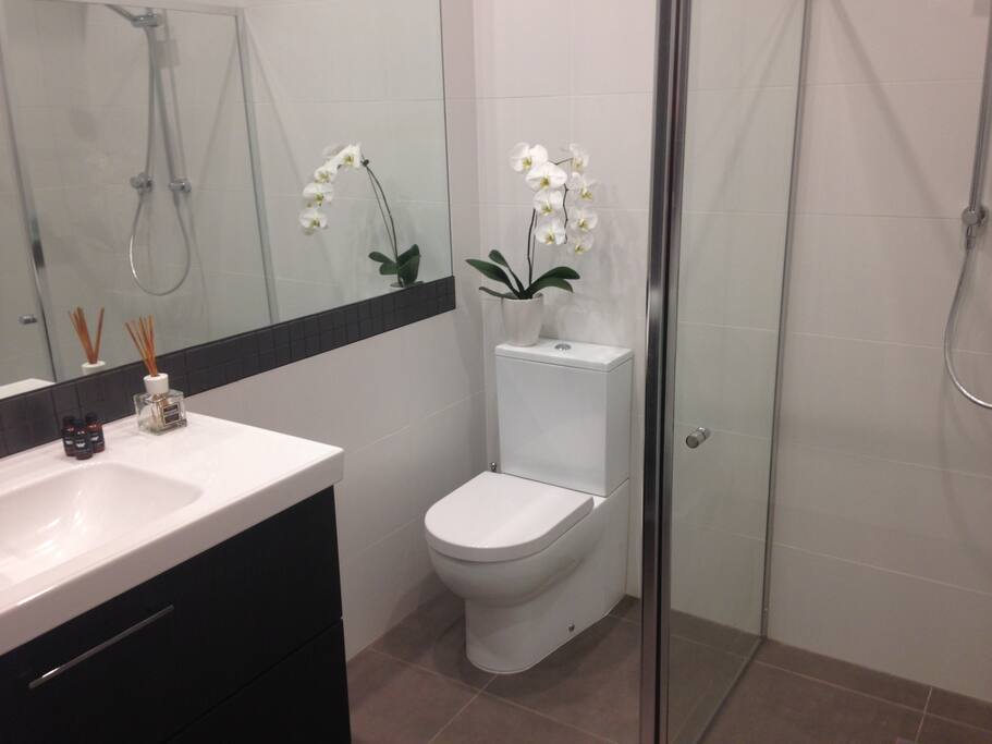 Modern En suite Bathroom with shower.