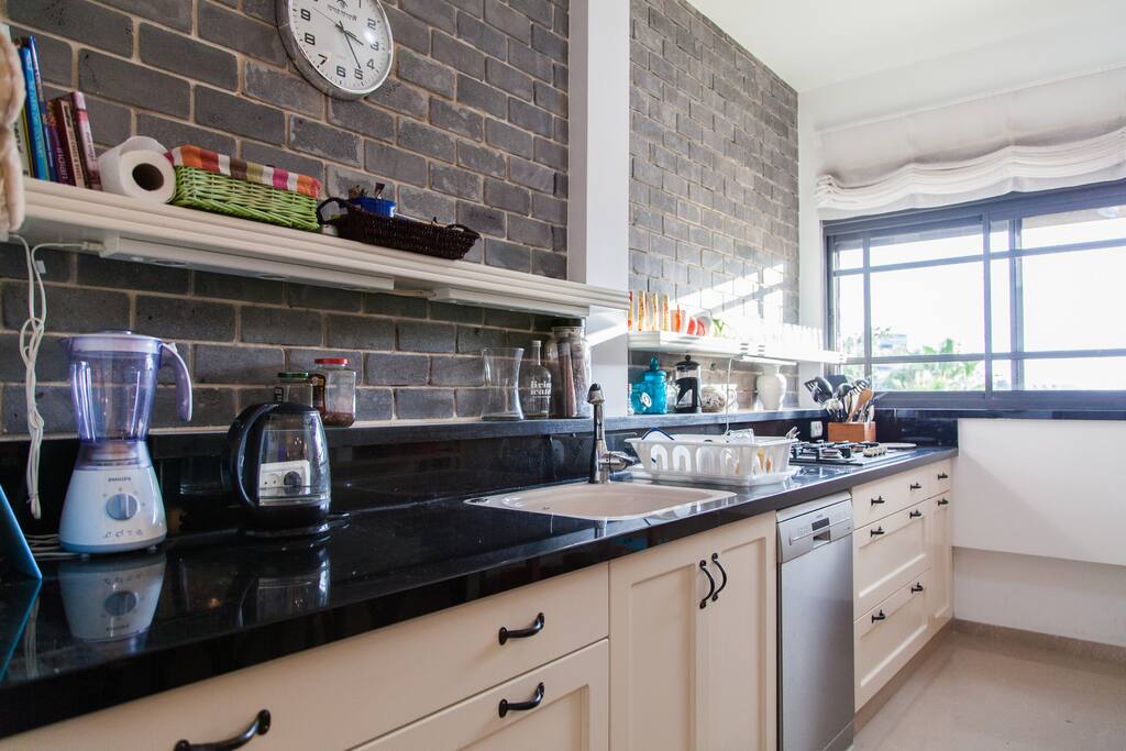 Kitchen, Sink, Dish washer, Stove