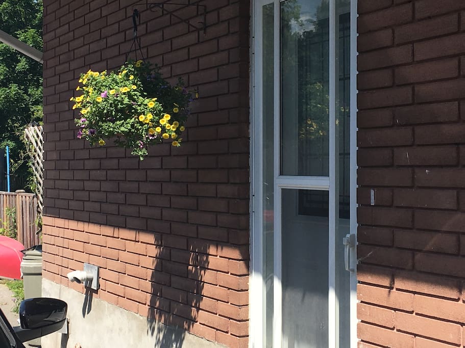 Private Entrance