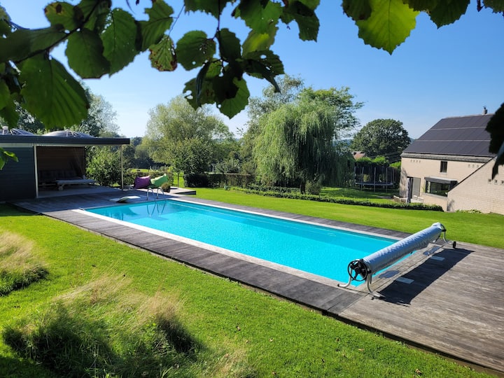Beautiful villa with pool in the Pays de Herve