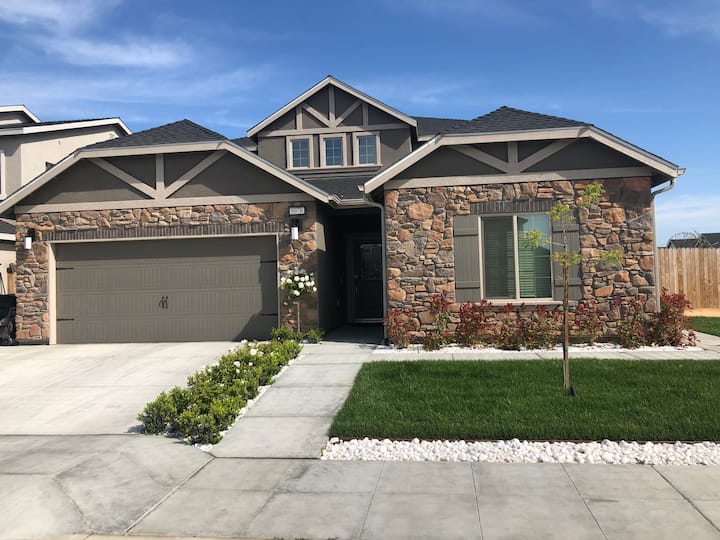 Clovis Vacation Rentals & Homes California, United States Airbnb