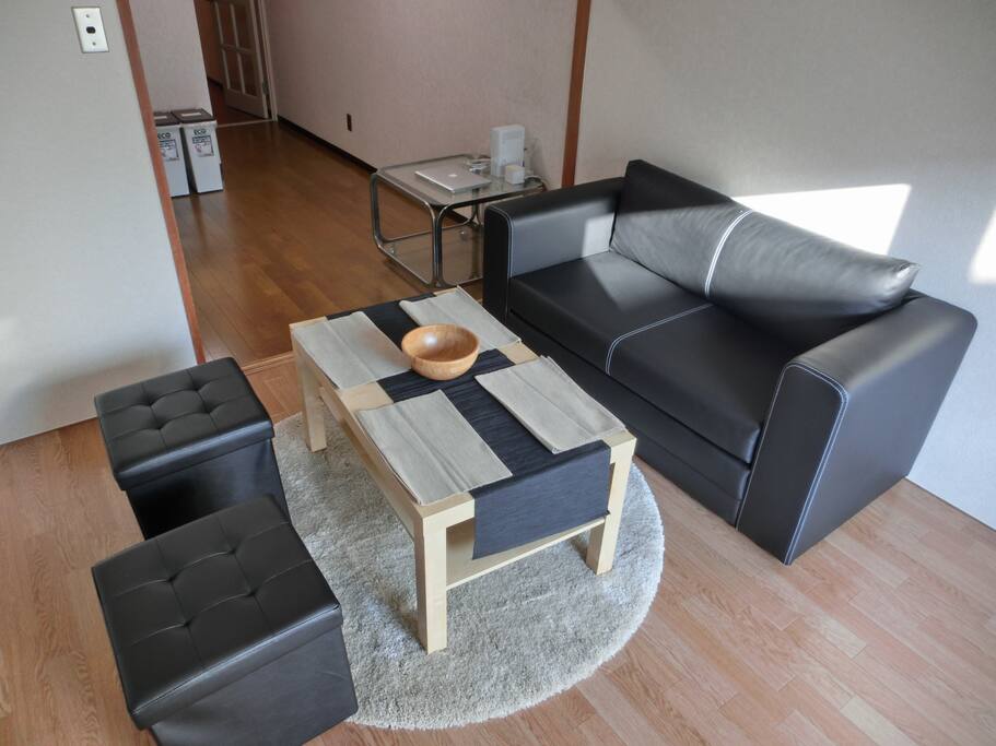 Living Room & Coffee Table