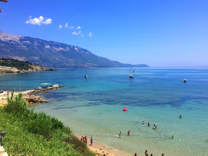 Bungalow Cefalonia: Quattro Bungalow Con 2 Camere Da Letto A Spartia Su Un Ampio Territorio