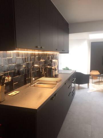 Living The Moment – Your Charming House gallery image 4