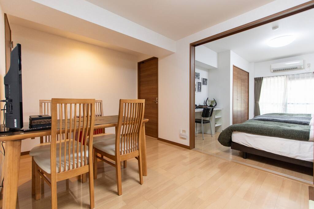 Room1