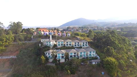 Cozy house in cond.  and great location
