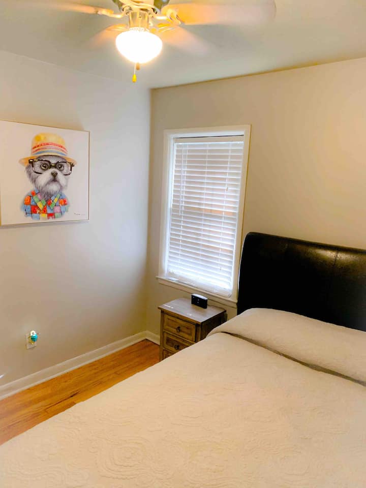 Spavaća soba za goste 1 bračni krevet (1,6x2)