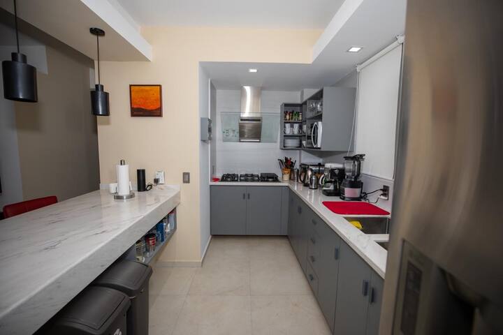 Luxurious building, heated pool and more, Condesa gallery image 4