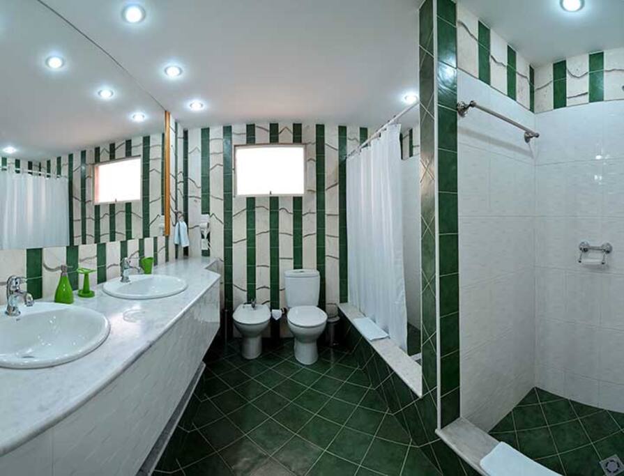 Baño de la Suite verde