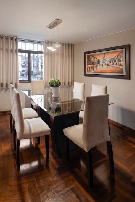 Comedor / Dining room