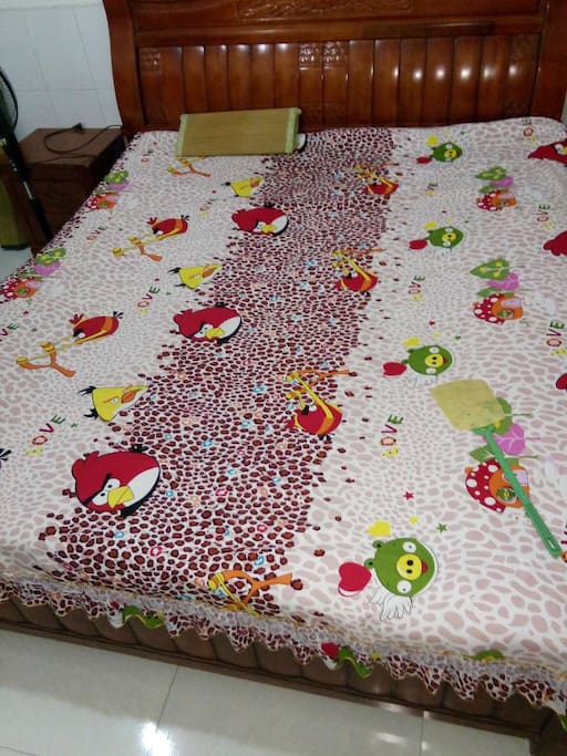 独立卧室和床铺 Independent bedroom and bed