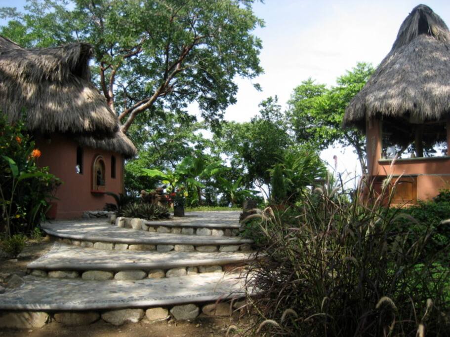 Walking up to Palapa Papelillo
