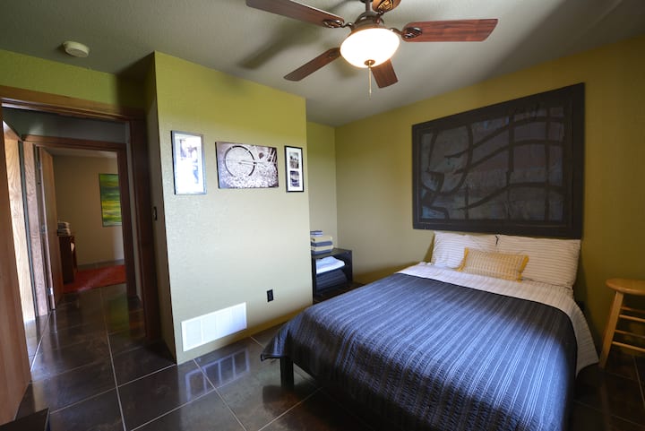 Another of the upstairs bedrooms