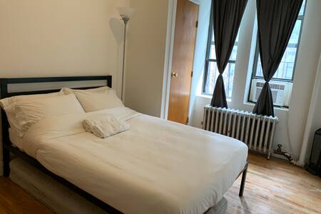 SuperHost 1 block to  Times Square NYC City Center