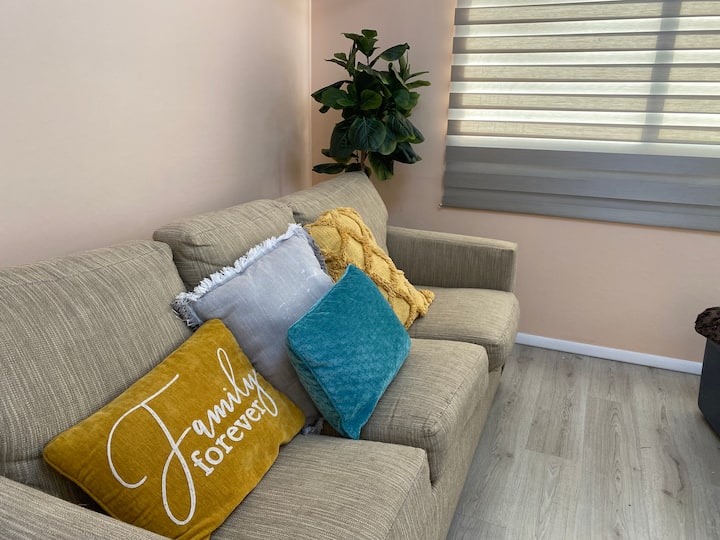 House With Jacuzzi In Rosarito | Sleeps 16 - Playas de Tijuana