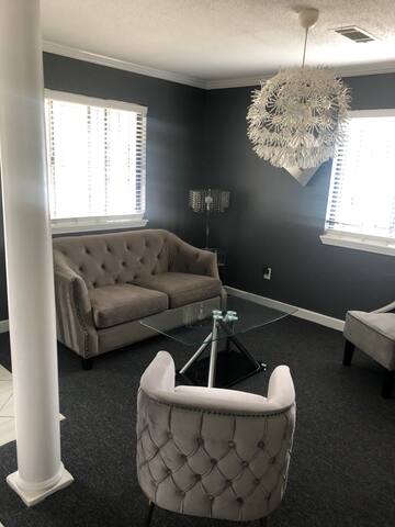 The Manor gallery image 2