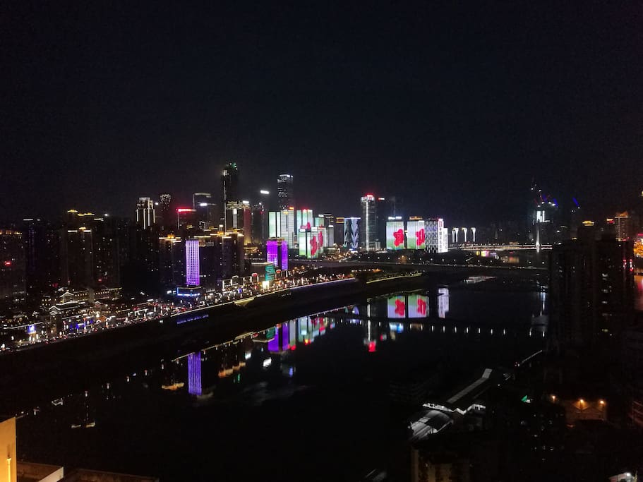 远眺江景