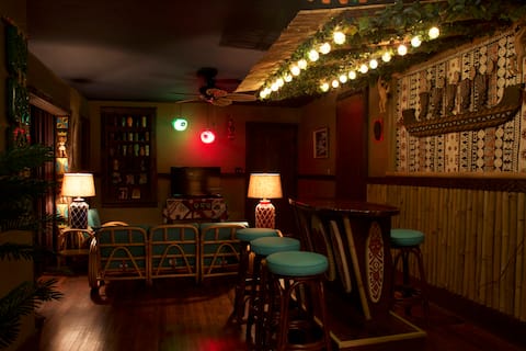 Captain's Quarters