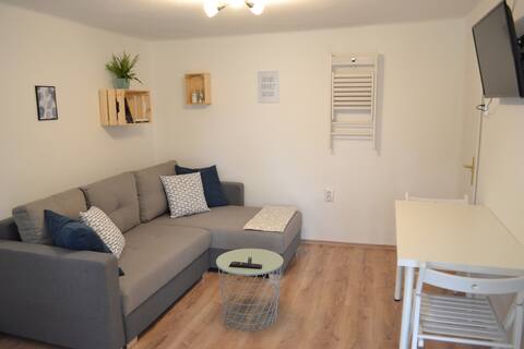 Sweet Home Apartment House  Two Room Apartment