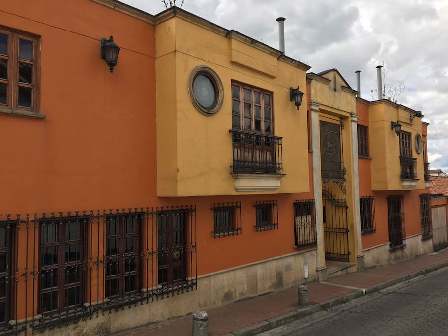 Fachada Quijote Candelaria