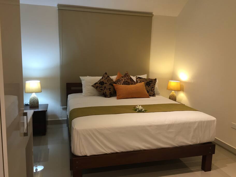 1 King Size Bed