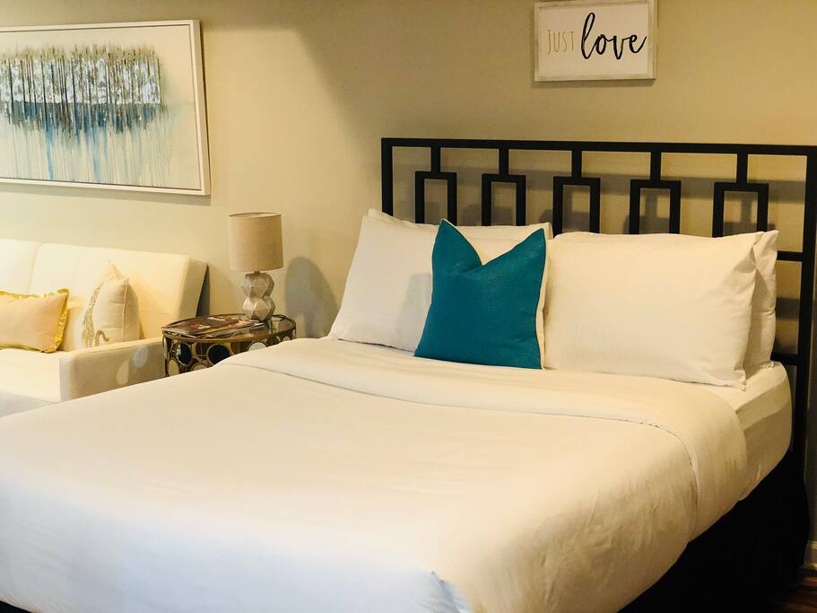 Soft and Comfy Queen Size Bed
