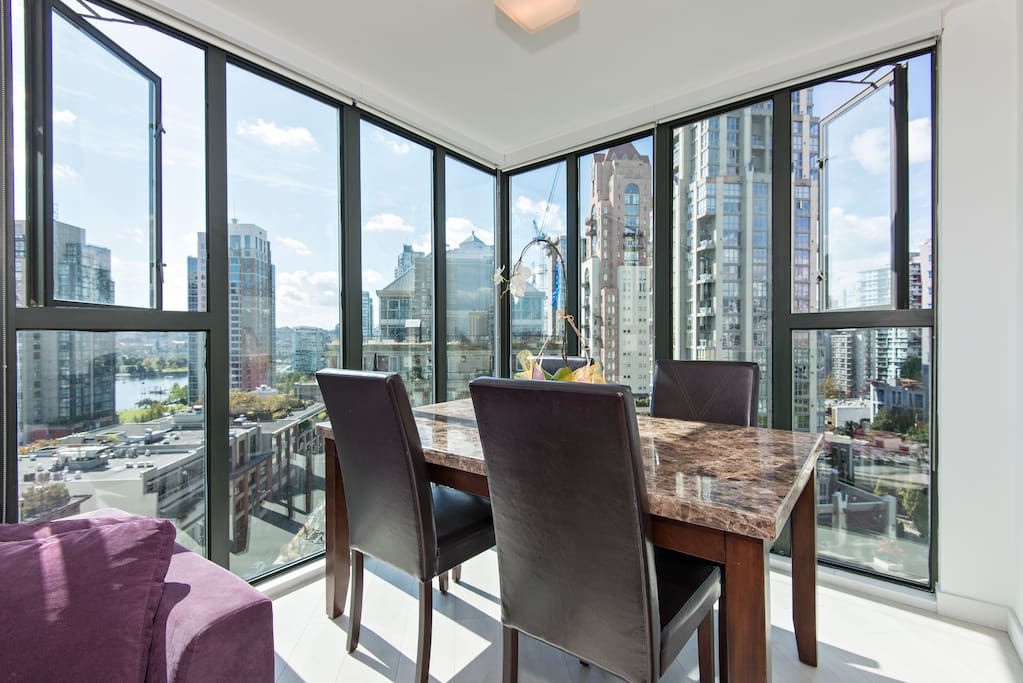 Dining area with a great view of Yaletown and False Creek marinas