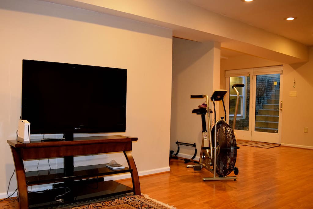 Living Room with TV/ Common Area