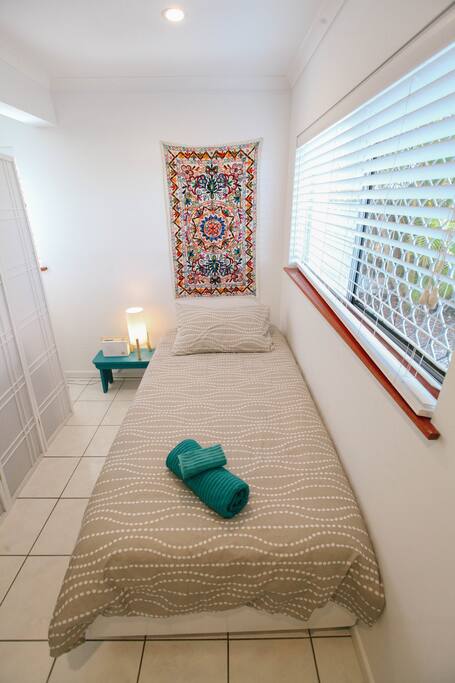 The single bed nook