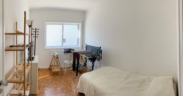 საძინებელი 2