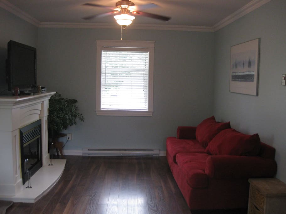 Flat screen tv with cable and netflix, cozy electric fireplace to help you relax after a great day.