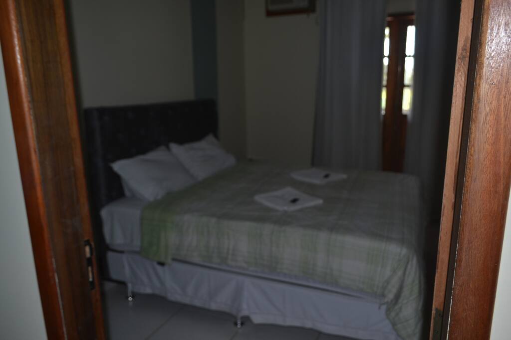 Quarto do casal cama Queem